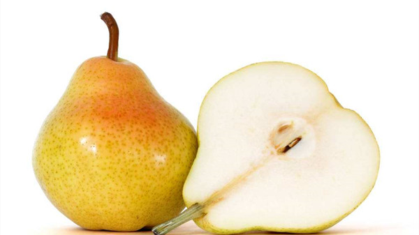 成都养老院一暄康养提醒胃寒不能吃的水果（3）-梨