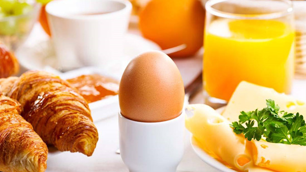 成都养老院一暄康养提醒6种早餐模式隐藏的营养缺陷（2）-早餐1
