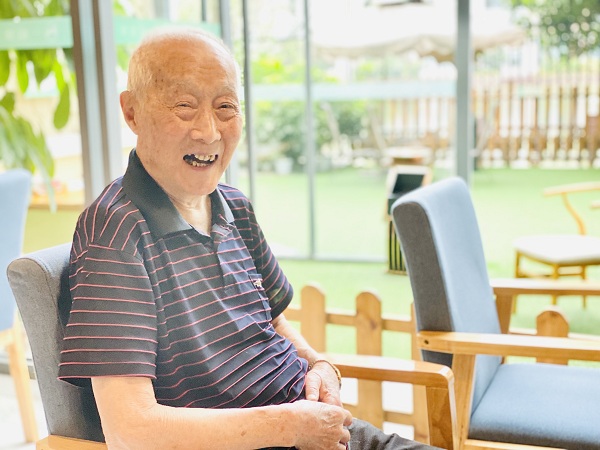 成都南门养老院一暄康养丨97岁长者对疫情中逆行者的致敬（2）