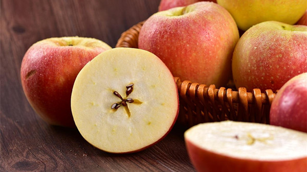 吃对这8种水果，肌肤越变越水润（上）-苹果